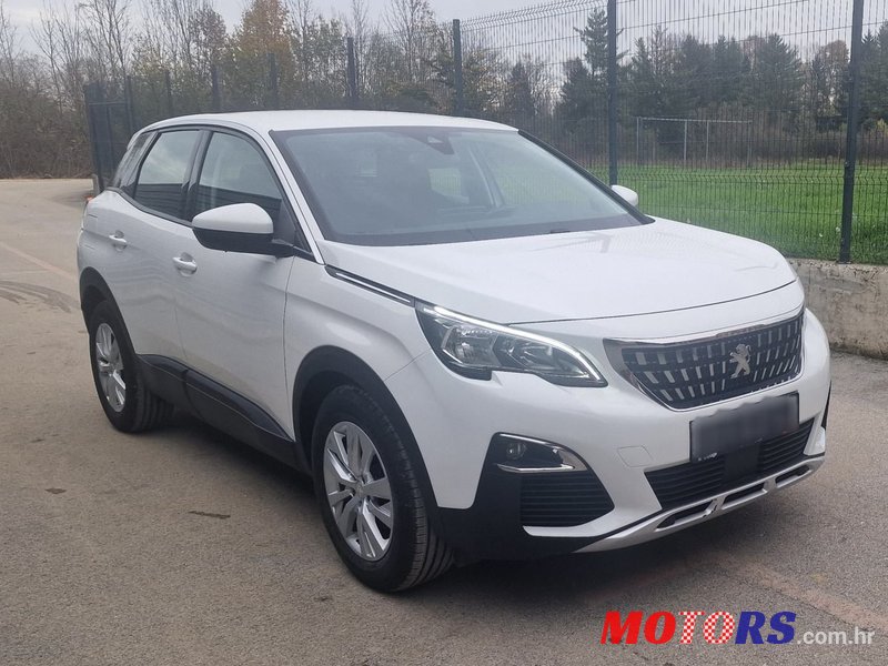 2019' Peugeot 3008 1,5 Bluehdi photo #3