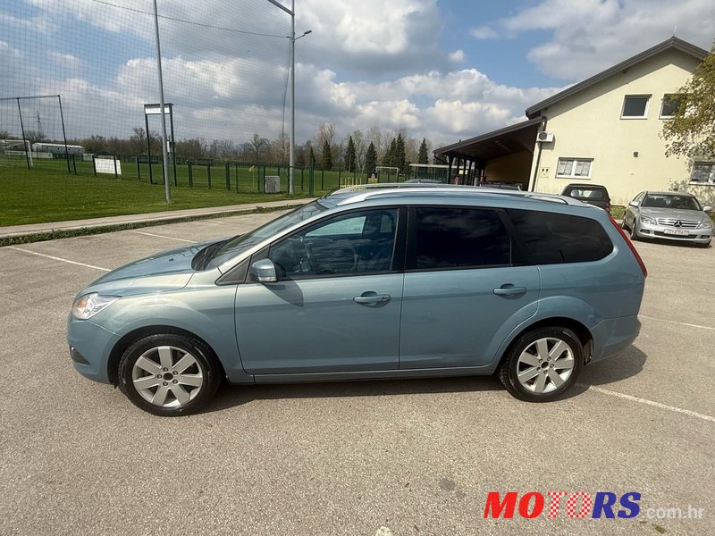 2009' Ford Focus Karavan photo #6