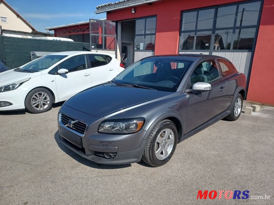 2009' Volvo C30 1,6 D photo #1