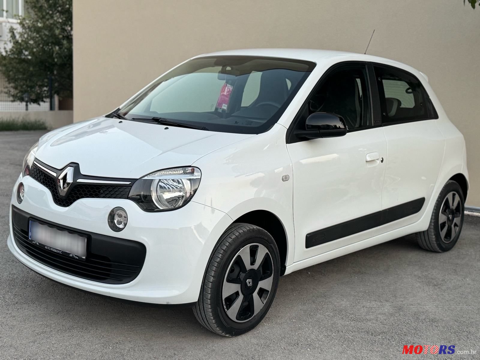 2018' Renault Twingo Sce photo #2