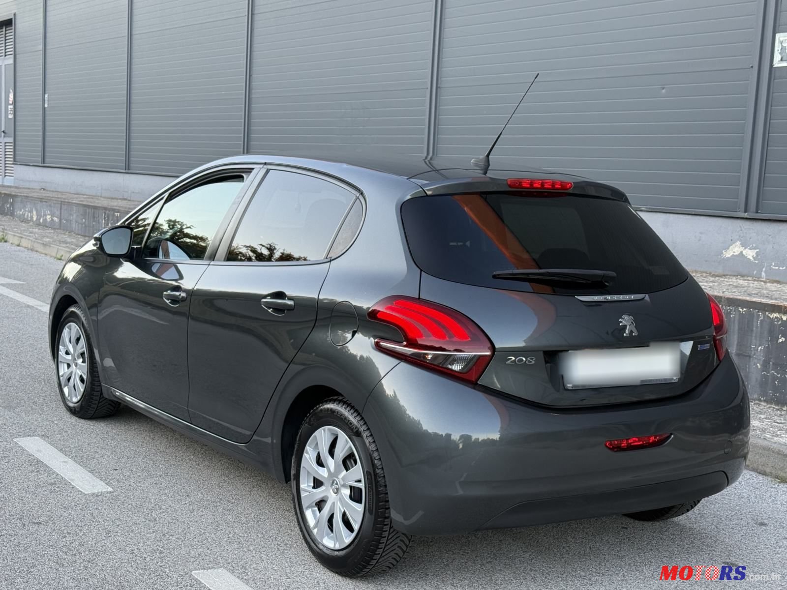 2017' Peugeot 208 1,2 Puretech photo #6