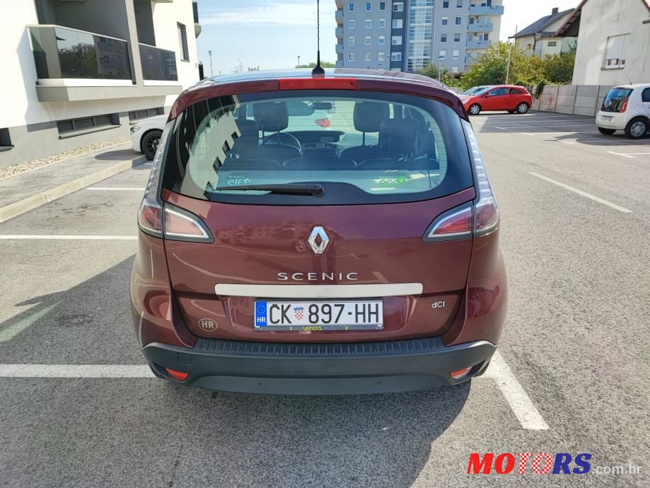2014' Renault Scenic Dci photo #3