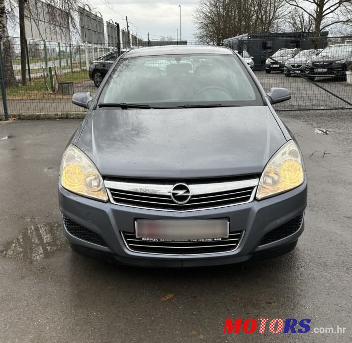 2007' Opel Astra 1,7 Cdti photo #2