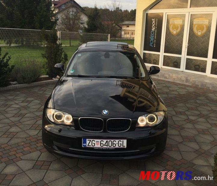 2011' BMW Serija 1 120D photo #1