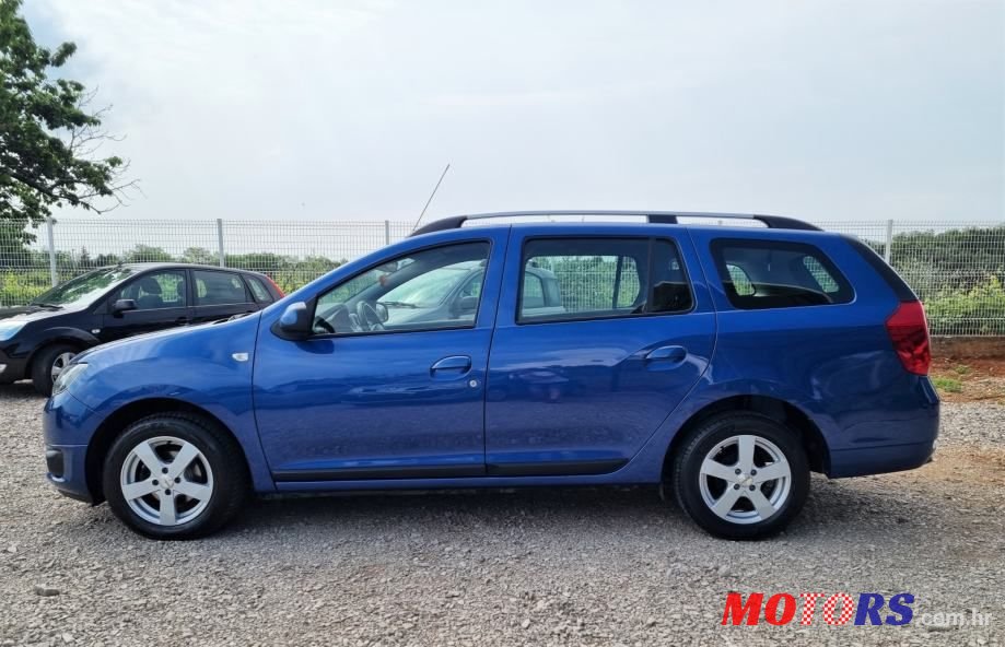 2015' Dacia Logan photo #2