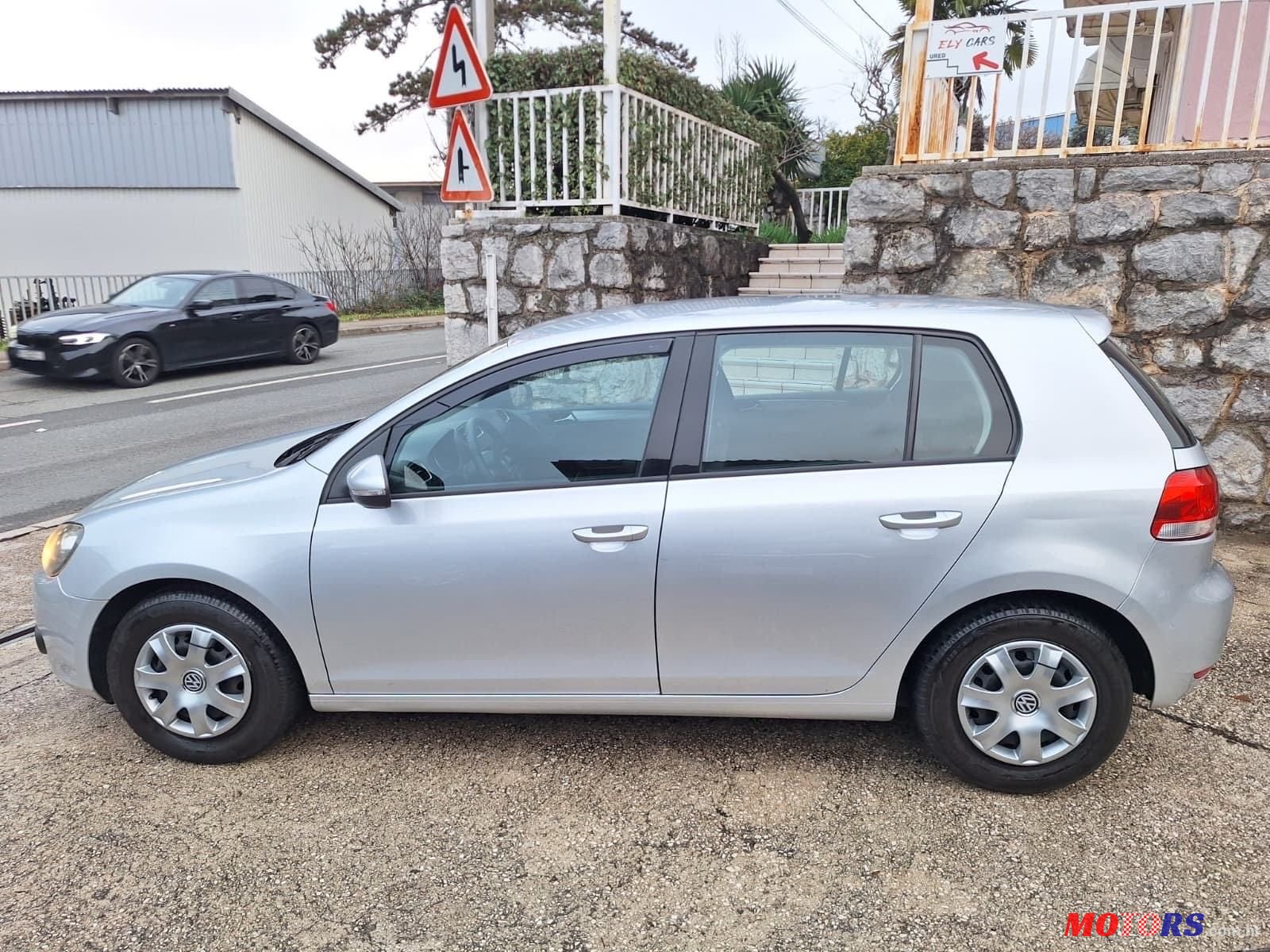 2010' Volkswagen Golf VI 1,6 Tdi photo #6