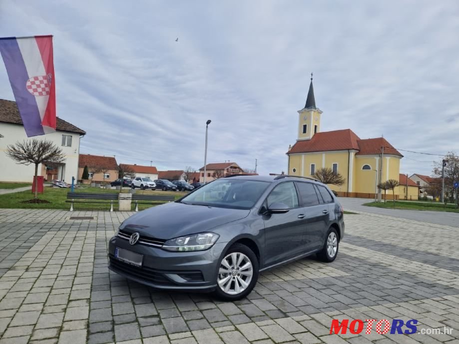 2019' Volkswagen Golf 7 1,6 Tdi photo #2