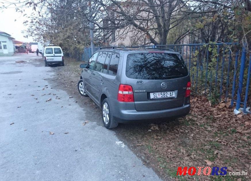 2006' Volkswagen Touran 1,9 Tdi photo #1