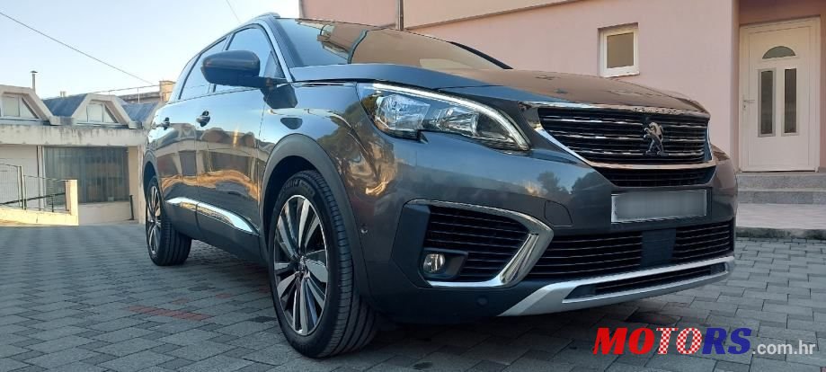 2018' Peugeot 5008 1,2 Puretech photo #2