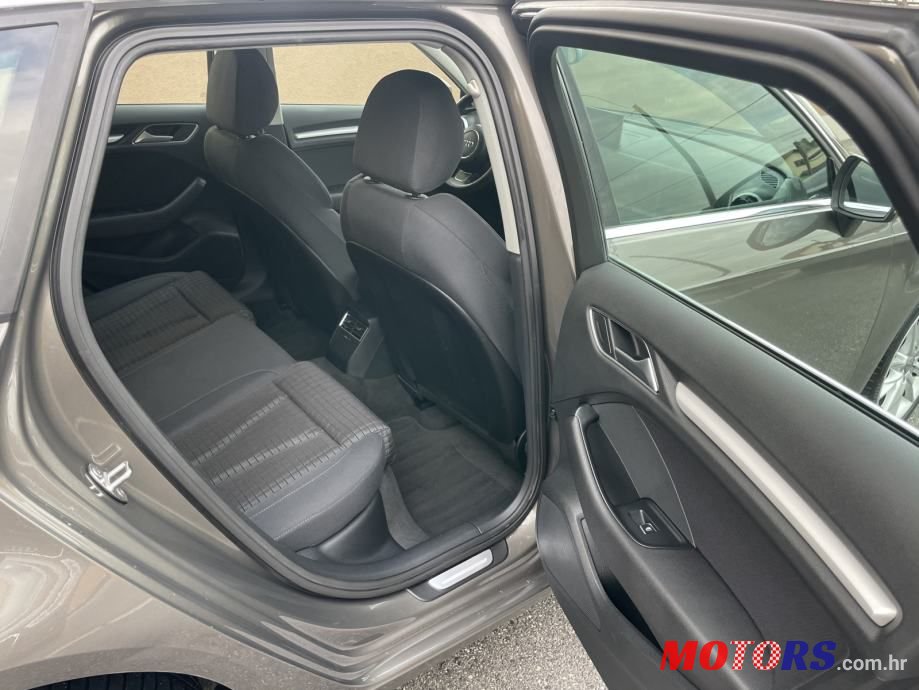 2013' Audi A3 photo #5