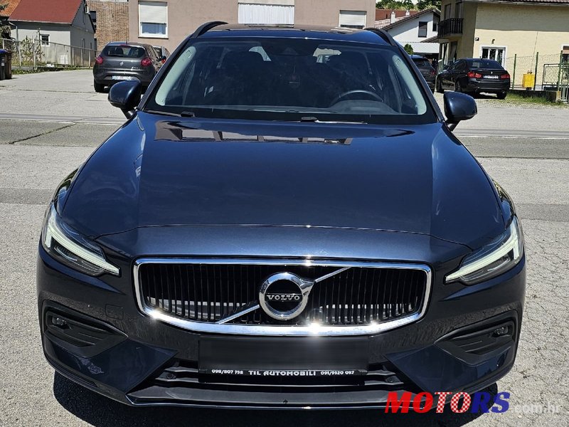 2018' Volvo V60 D3 photo #5