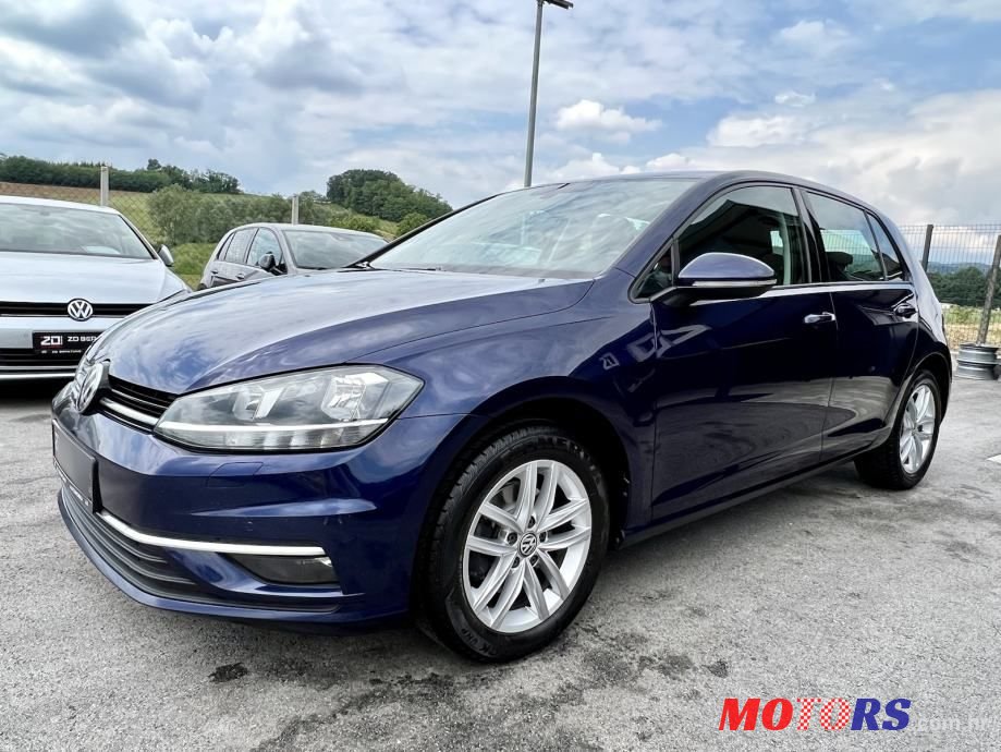 2017' Volkswagen Golf 7 1,6 Tdi Bmt photo #2