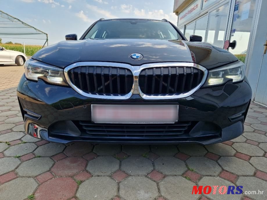 2021' BMW Serija 3 318D photo #2