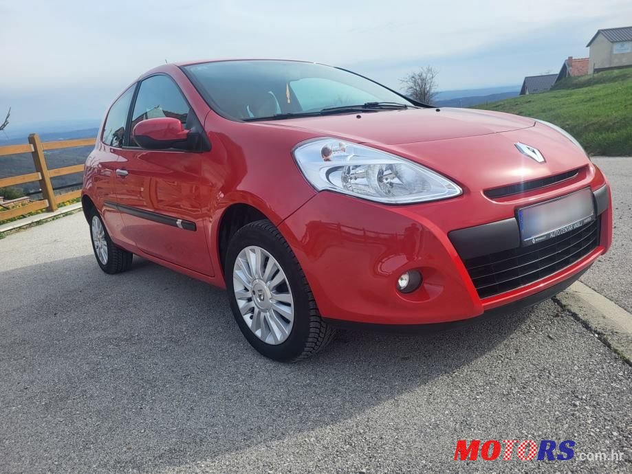 2011' Renault Clio 1,2 16V photo #4