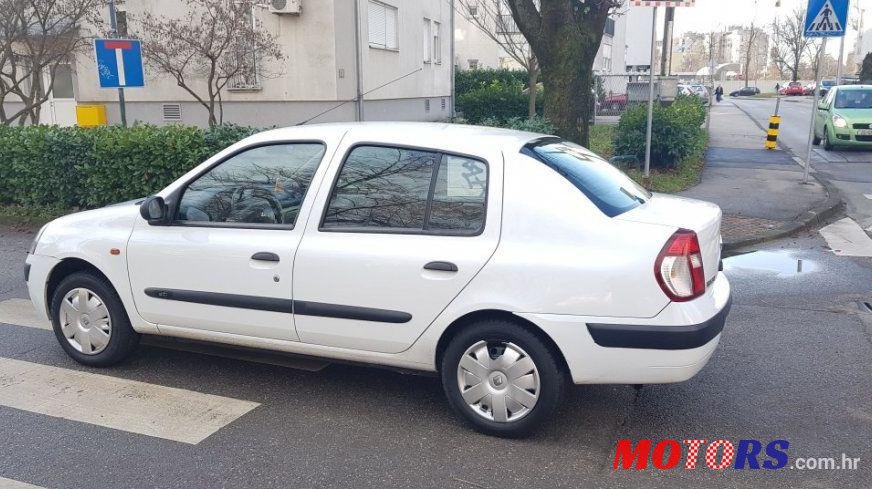 2003' Renault Thalia 1,5 Dci photo #1