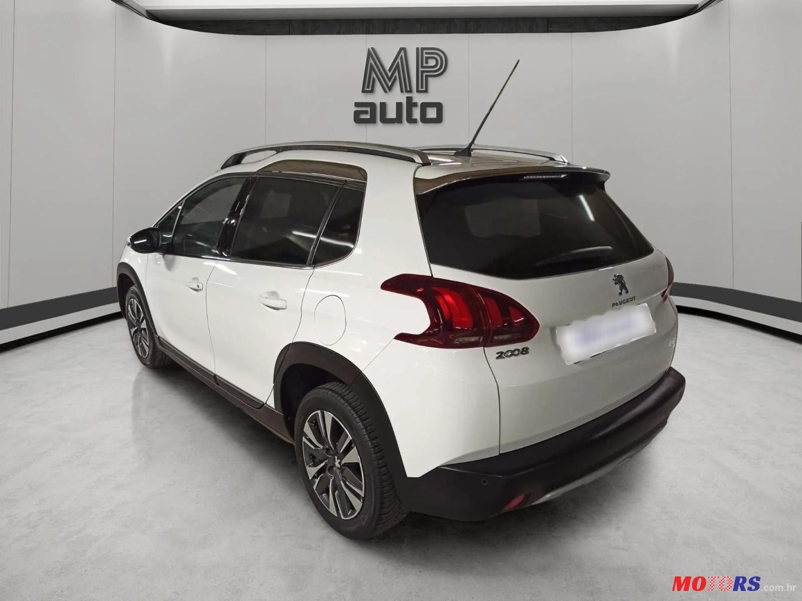 2016' Peugeot 2008 1,2 photo #6