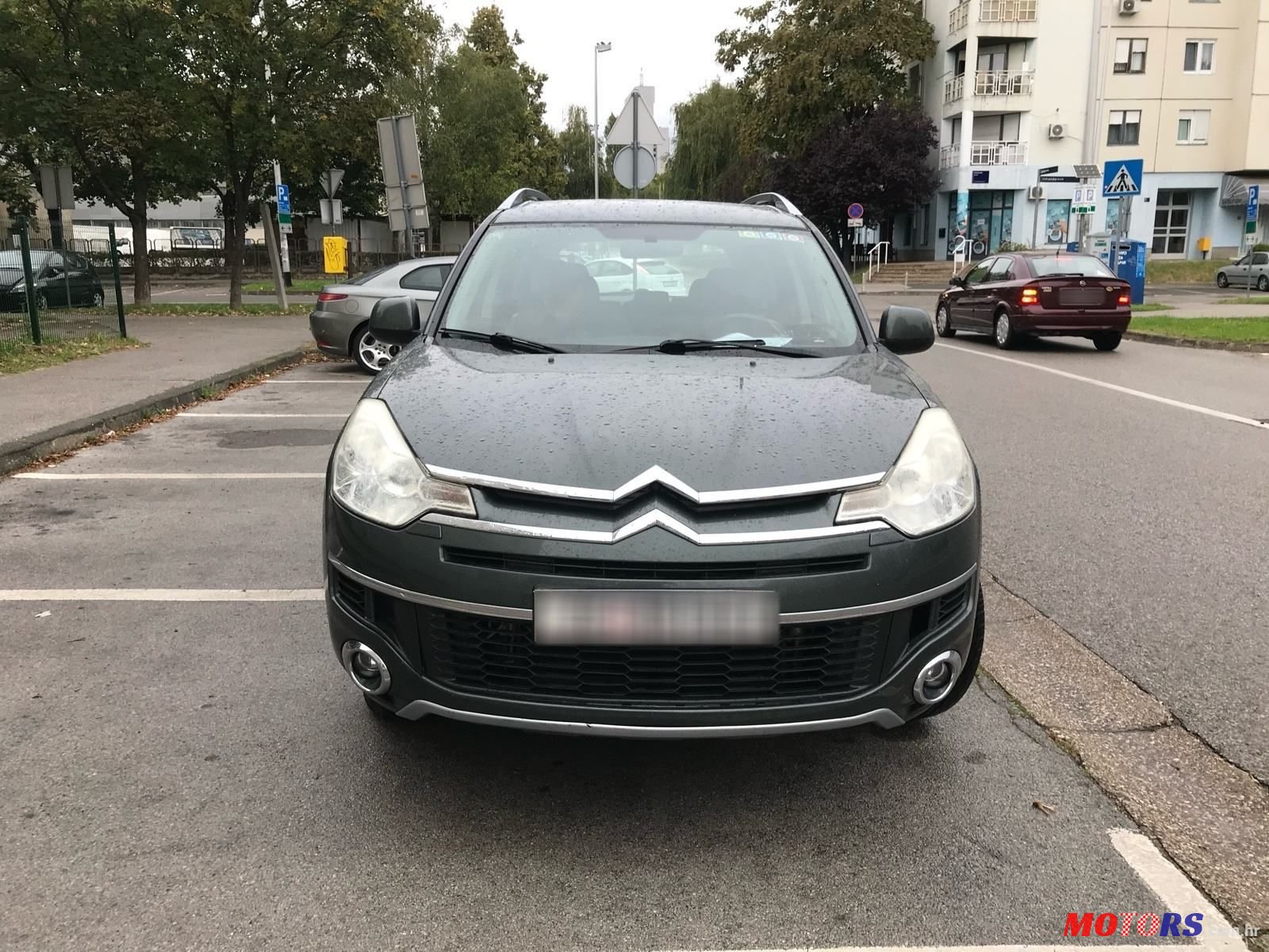 2009' Citroen C-Crosser 2.4 photo #2