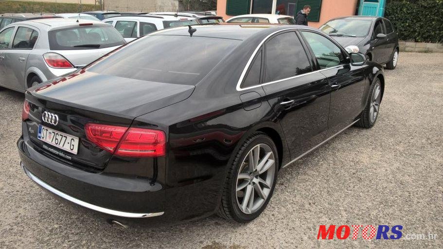 2011' Audi A8 4,2 Tdi photo #1