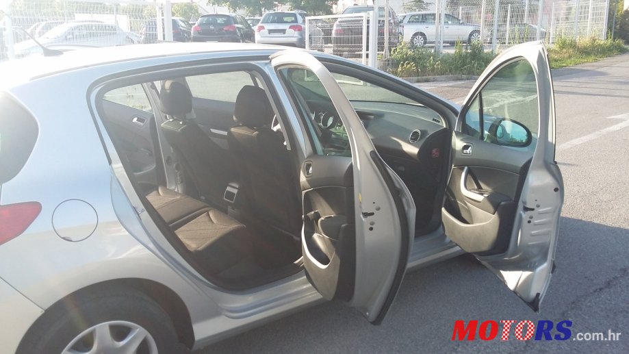 2009' Peugeot 308 photo #3