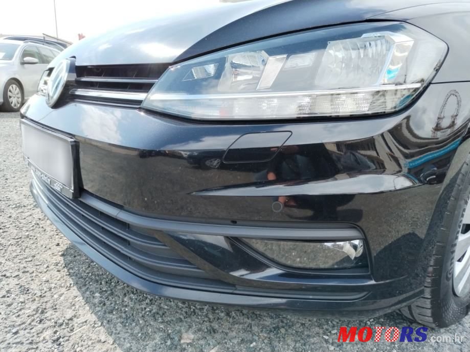 2017' Volkswagen Golf 7 photo #5