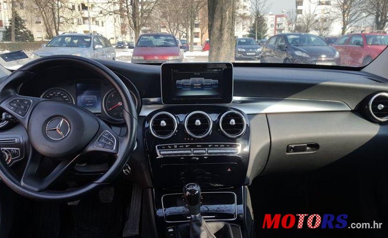 2015' Mercedes-Benz C-Klasa 220 D photo #1