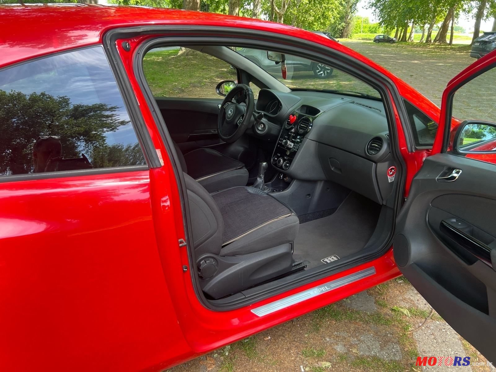 2011' Opel Corsa Sport 1,3 Cdti photo #5