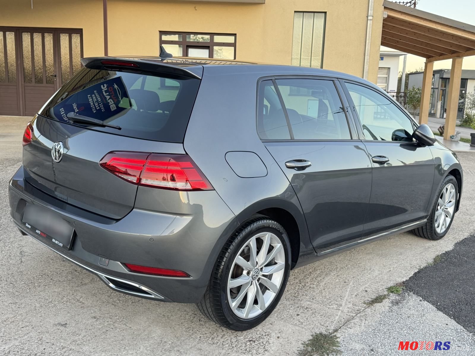 2017' Volkswagen Golf VII photo #3