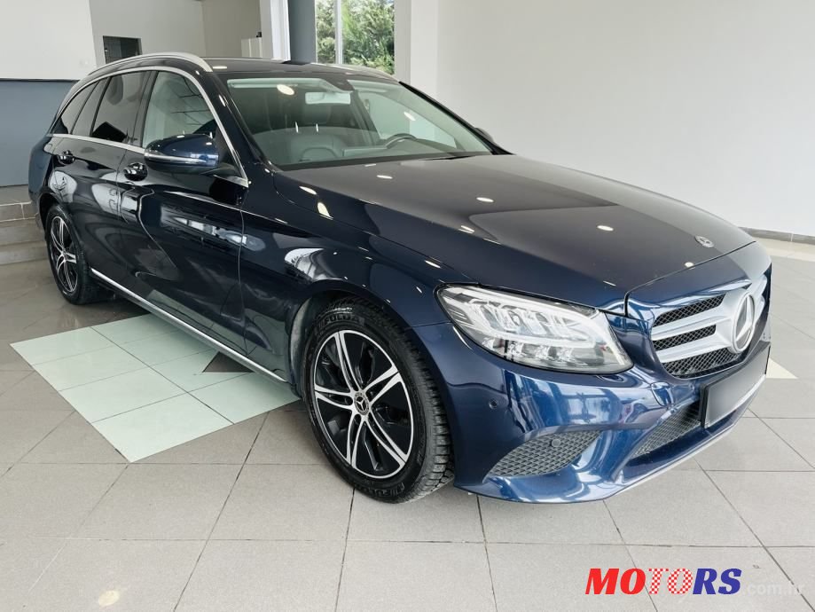 2019' Mercedes-Benz C-Klasa 200 D photo #3