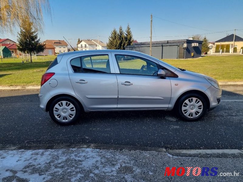 2006' Opel Corsa 1,3 Cdti photo #3