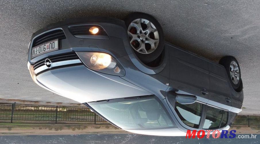 2005' Opel Astra 1,7 Cdti Sport photo #1