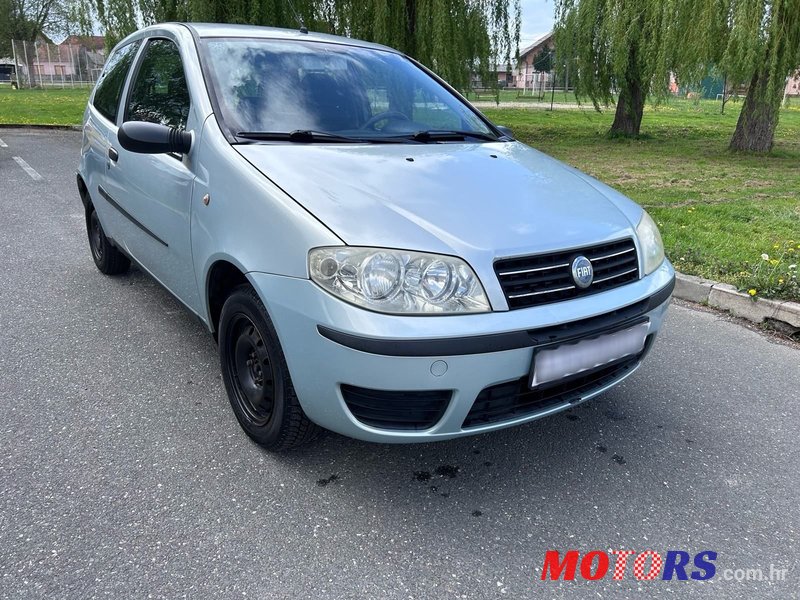 2005' Fiat Punto 1,2 photo #1
