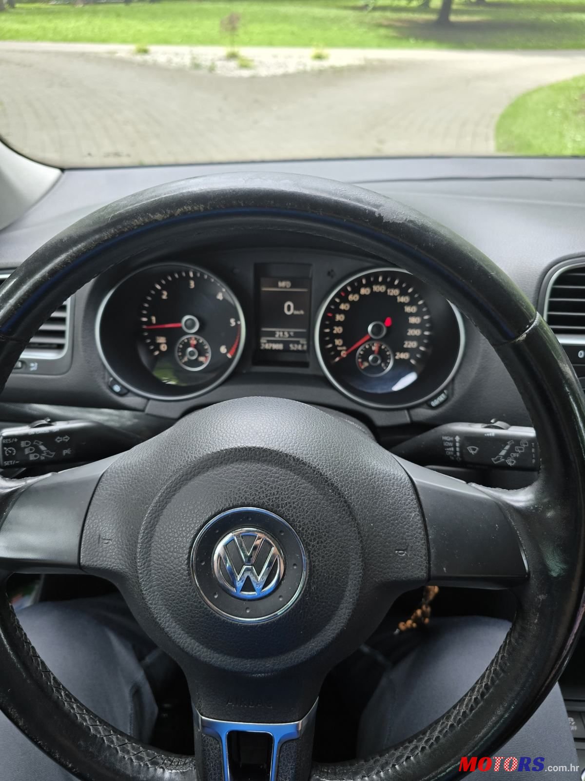 2011' Volkswagen Golf VI Variant photo #4