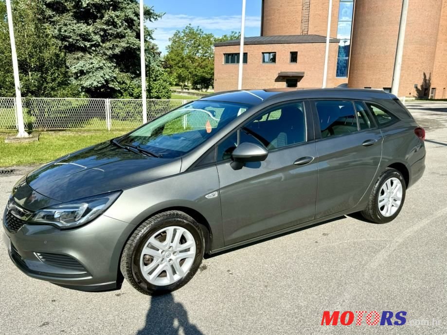 2019' Opel Astra Karavan photo #1