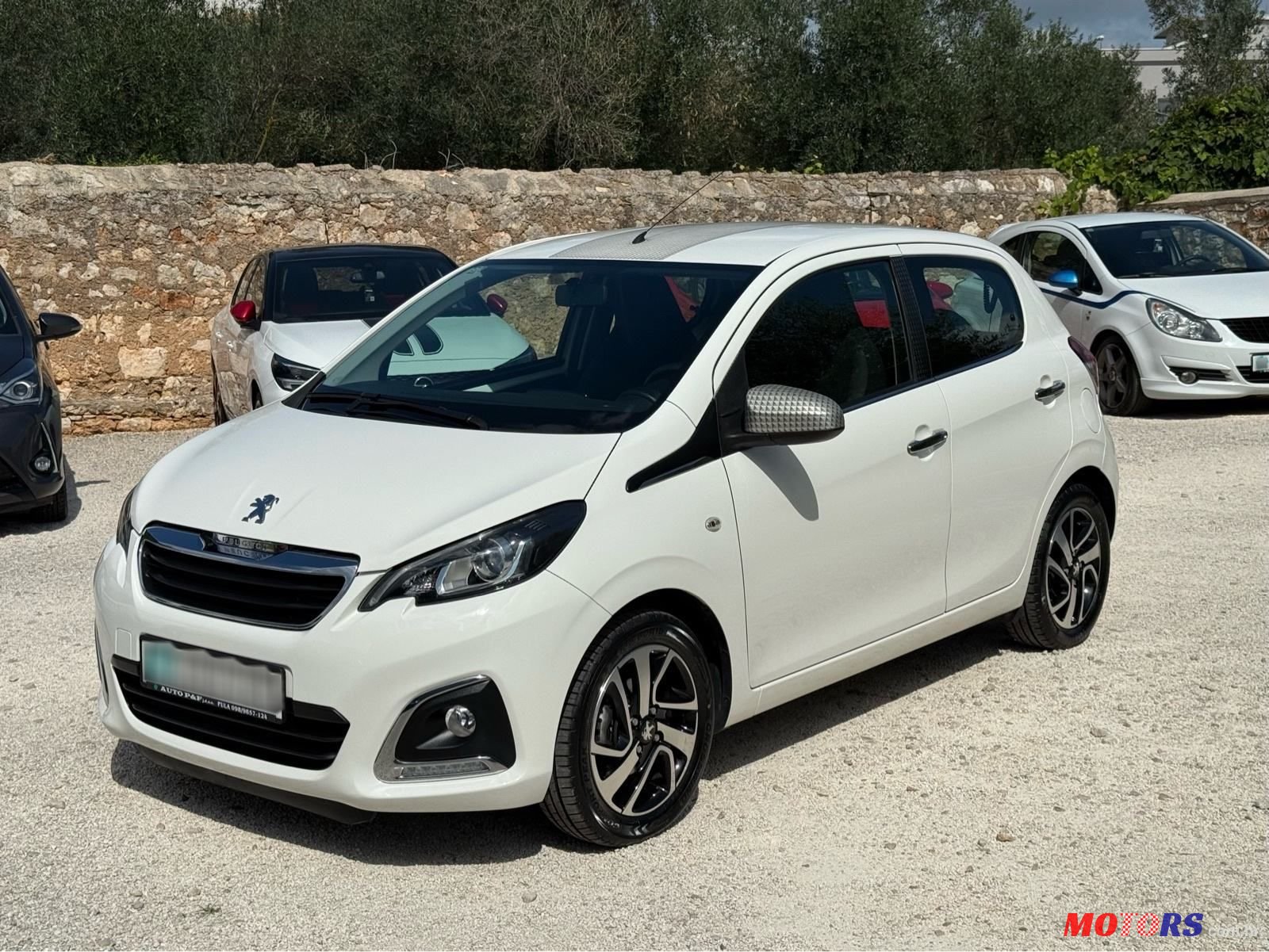 2015' Peugeot 108 1.0 photo #3