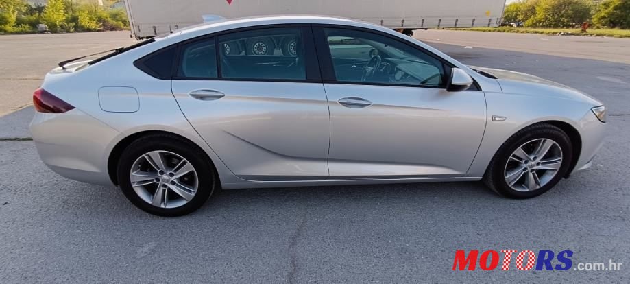 2018' Opel Insignia 2,0 Cdti photo #5
