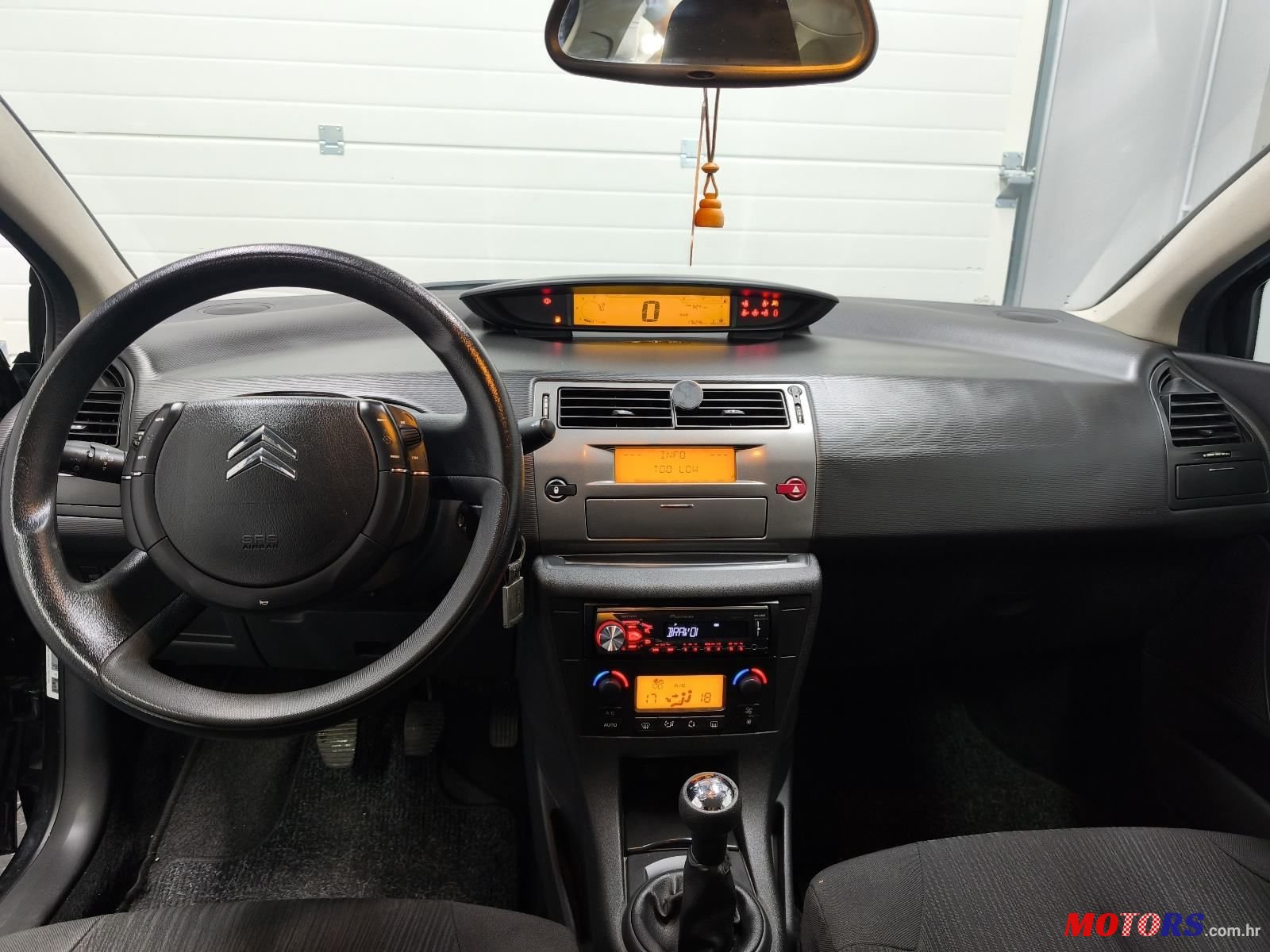 2010' Citroen C4 1,6 Hdi photo #6