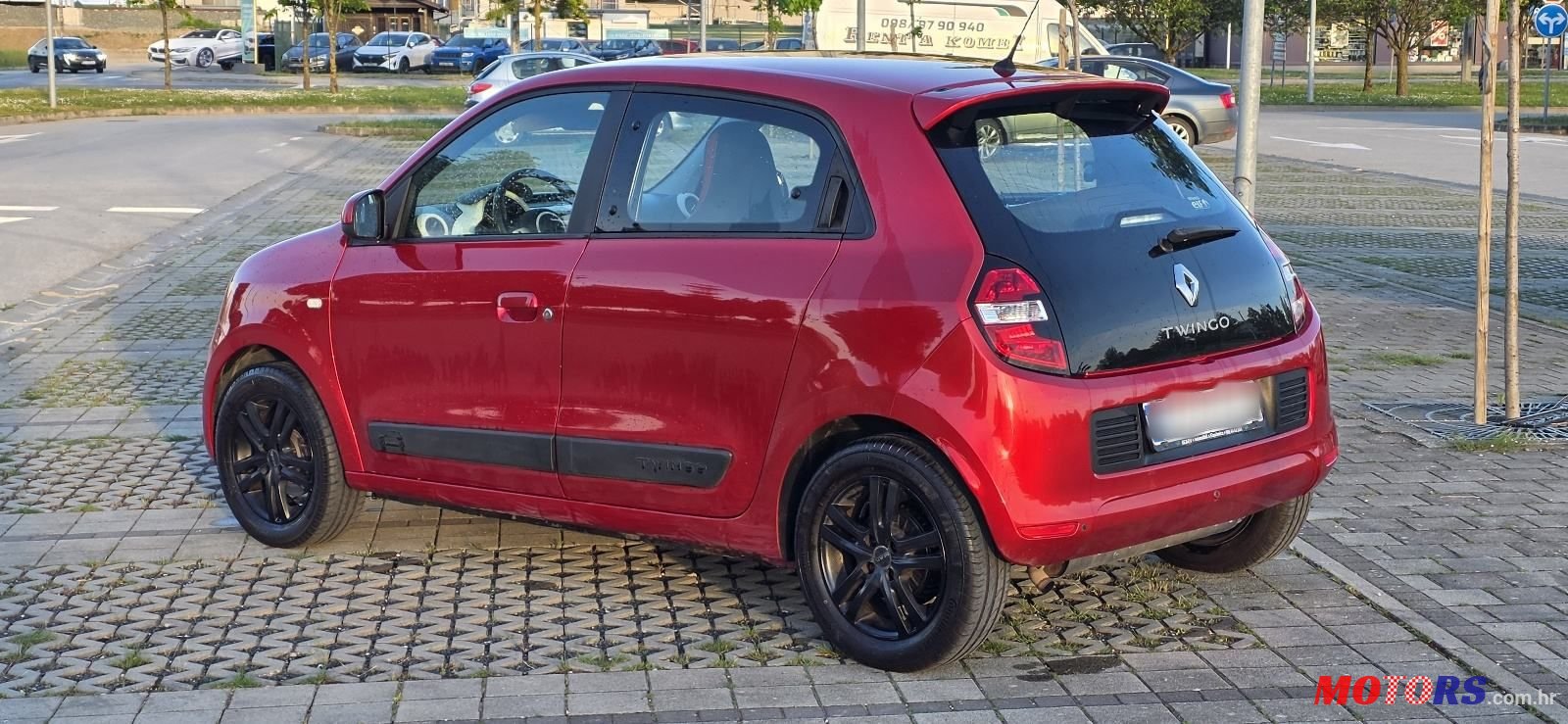2015' Renault Twingo Sce photo #4