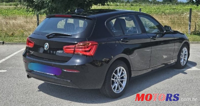 2015' BMW Serija 1 116I photo #6