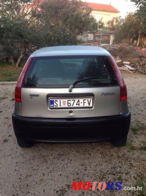 1995' Fiat Punto 60 Sx photo #1