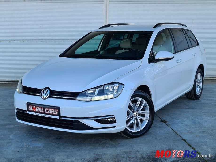 2017' Volkswagen Golf 7 Variant photo #1