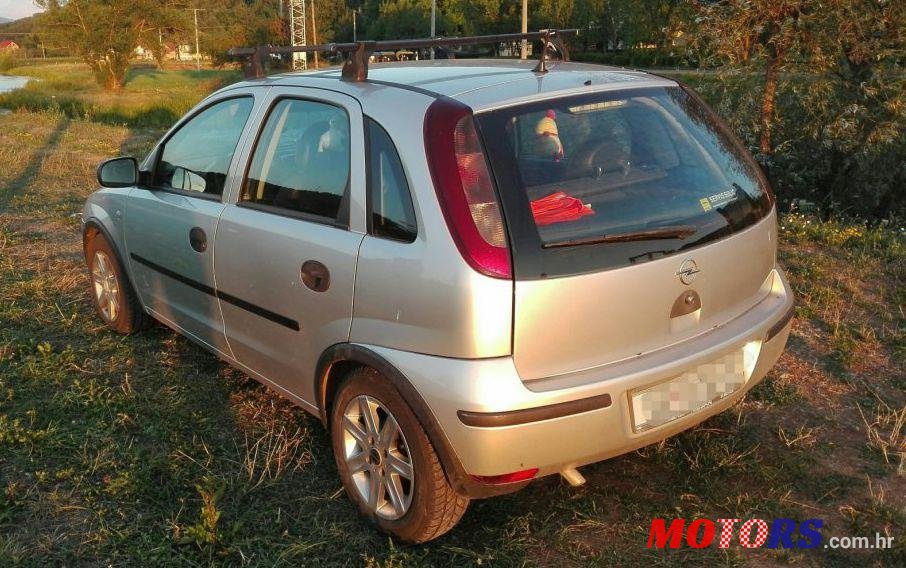 2004' Opel Corsa 1,2 16V photo #1