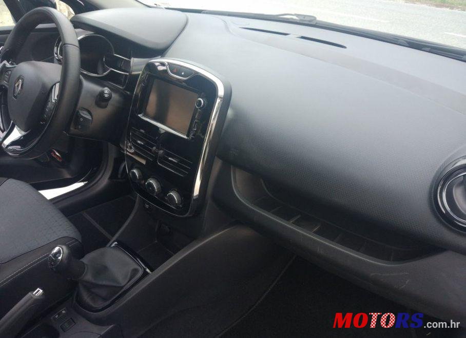 2013' Renault Clio Dci 90 photo #1