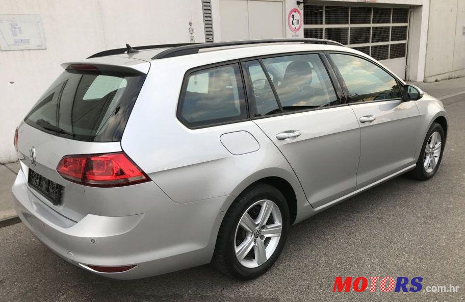 2014' Volkswagen Golf VII Variant photo #1