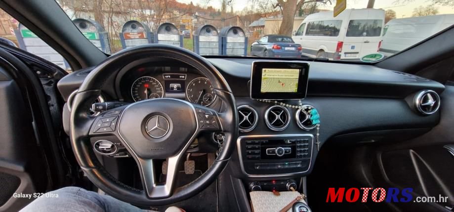 2013' Mercedes-Benz A-Klasa 180 photo #6
