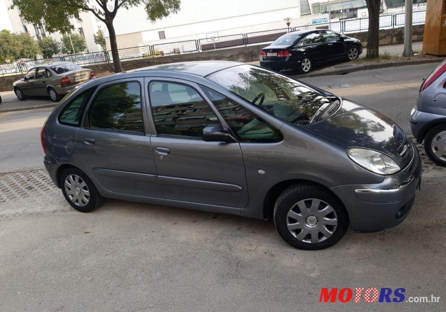 2005' Citroen Xsara Picasso 1,6 Hdi photo #1