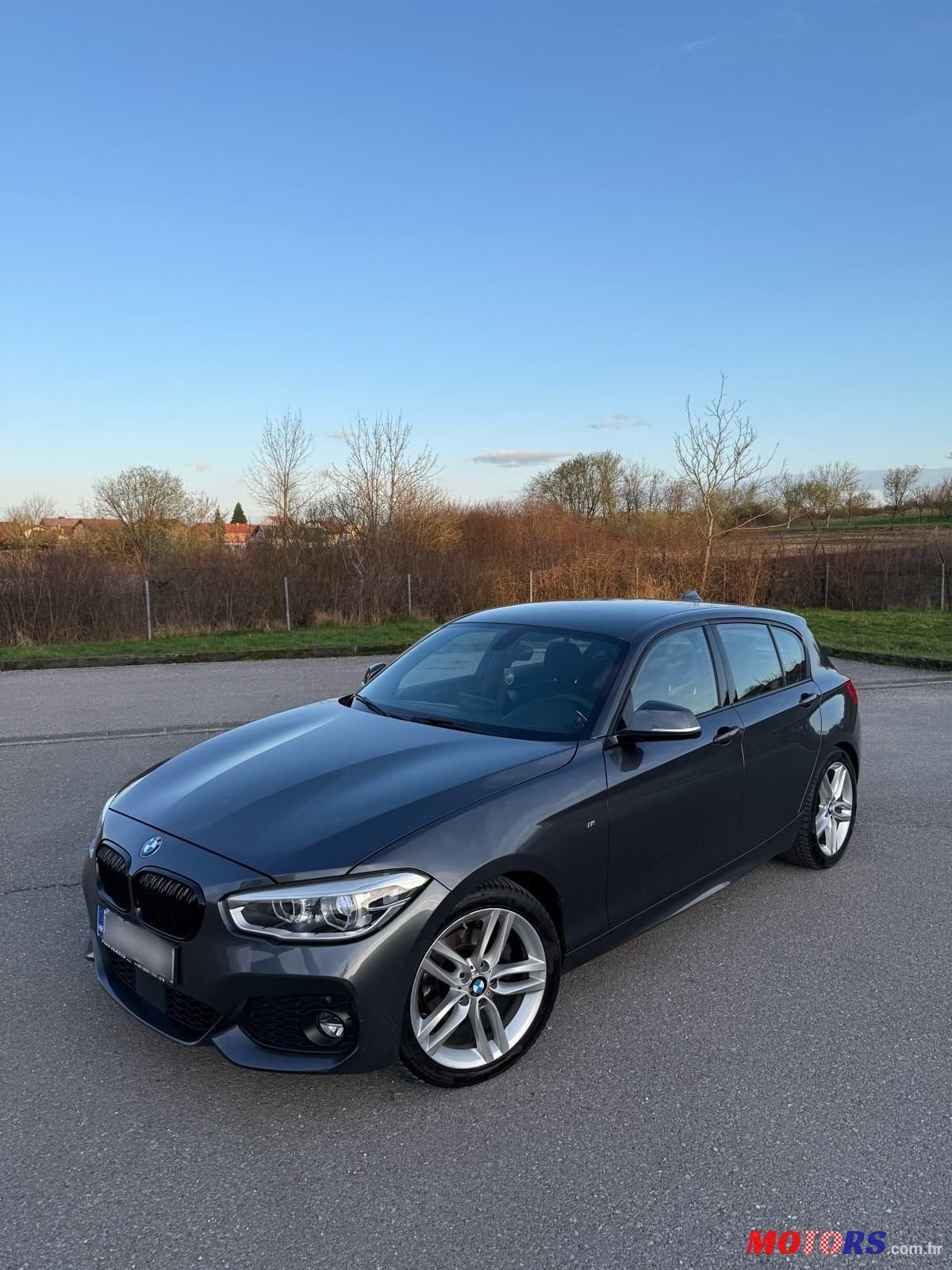 2016' BMW Serija 1 120D photo #6