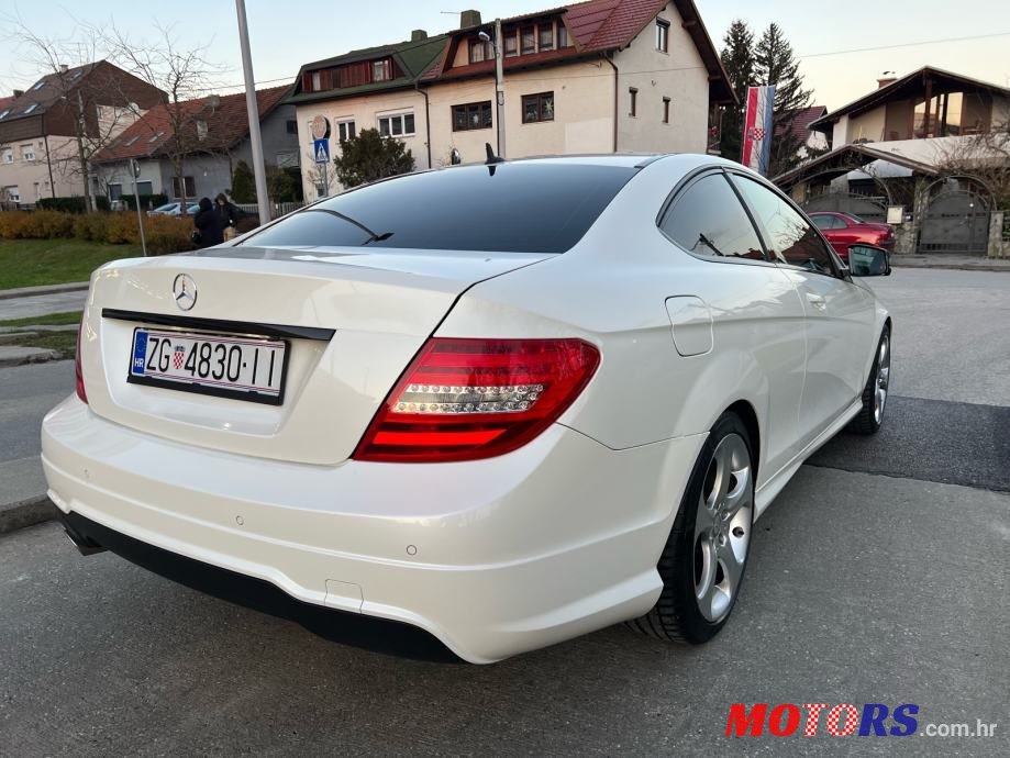 2013' Mercedes-Benz C-Klasa 220 photo #4