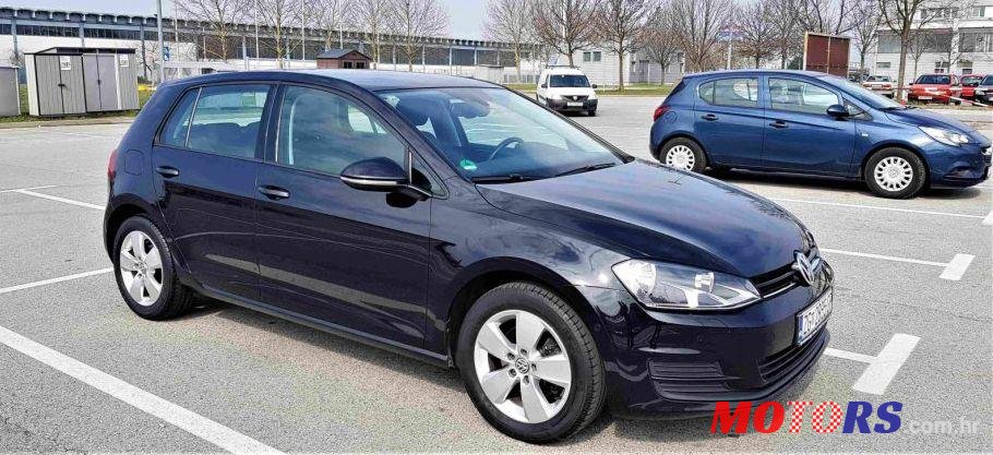 2013' Volkswagen Golf VII 1,6 Tdi Bmt photo #3