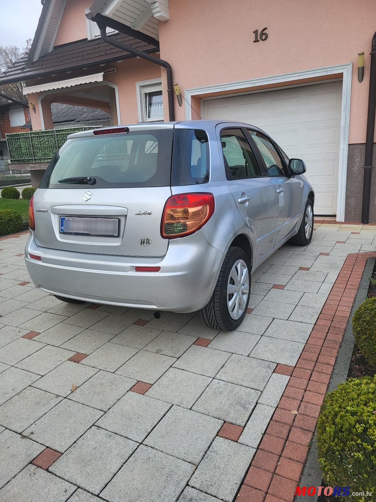 2005' Suzuki SX4 1.5 photo #4