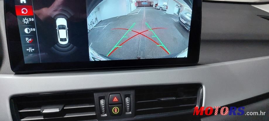 2019' BMW X1 Sdrive18D photo #3